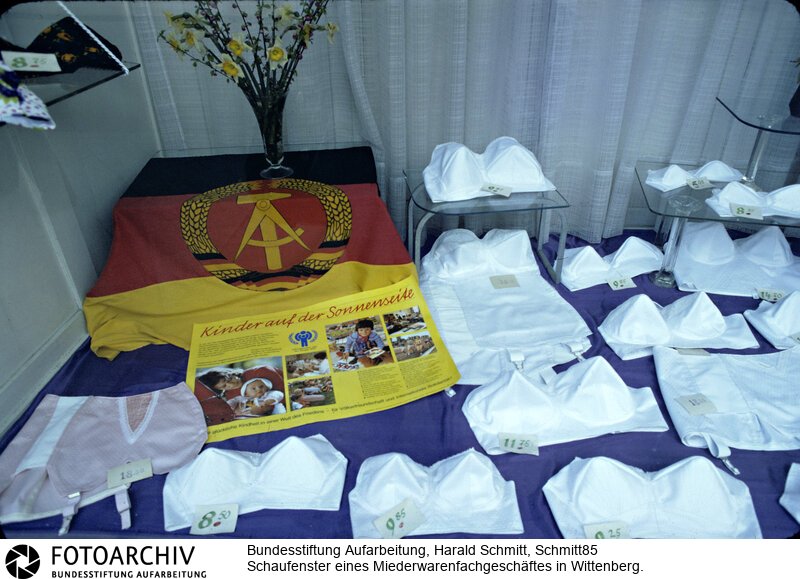 Aufnahmedatum: 1979<BR>Material/Technik: Foto<BR>Aufnahmeort: Lutherstadt Wittenberg / Deutschland<BR>Signatur: Schmitt85