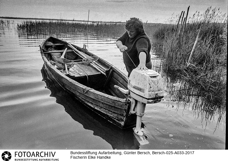 Aufnahme aus der Zeit Berschs 1980-1990 als Bildreporter beim Berliner Verlag, Redaktion "Für Dich"<BR>Aufnahmedatum: 1983<BR>Material/Technik: Foto / s/w<BR>Aufnahmeort: Korswandt, Usedom (Mecklenburg-Vorpommern), DDR (Deutschland)<BR>Signatur: Bersch-025-A033-2017<BR>