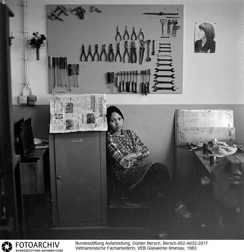 Aufnahme aus der Zeit Berschs 1980-1990 als Bildreporter beim Berliner Verlag, Redaktion "Für Dich"<BR>Aufnahmedatum: 1983<BR>Material/Technik: Foto / s/w<BR>Aufnahmeort: Ilmenau (Thüringen), DDR (Deutschland)<BR>Signatur: Bersch-002-A032-2017<BR>