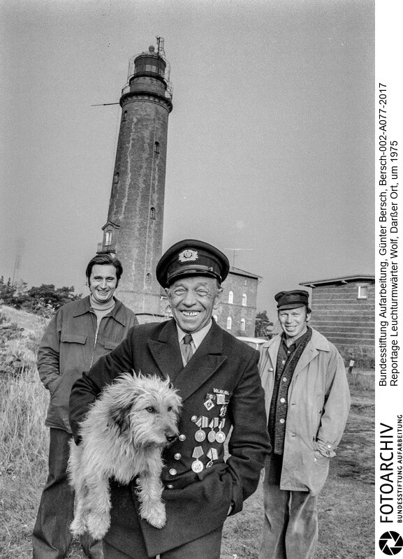 Lieblingsort Berschs<BR>Aufnahmedatum: um 1975<BR>Material/Technik: Foto s/w<BR>Aufnahmeort: Darßer Ort (Mecklenburg-Vorpommern)<BR>Signatur: Bersch-002-A077-2017<BR>